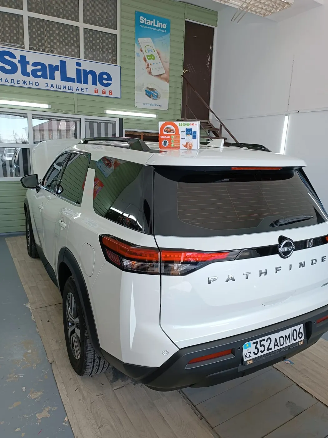 Nissan Pathfinder — установка StarLine S96 v2