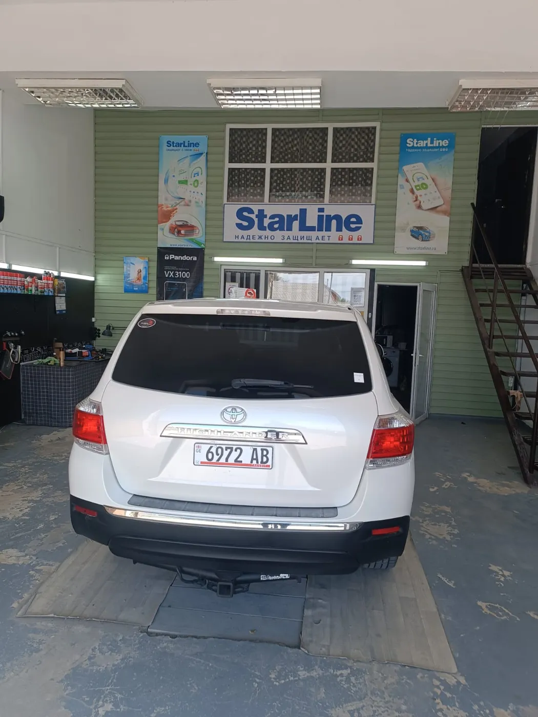 Toyota Highlander — установка StarLine